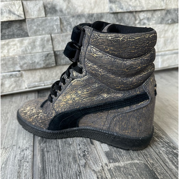 Puma Sky High Wedge Black Gold  Suede Sneaker Size 7.5 US - Picture 9 of 12